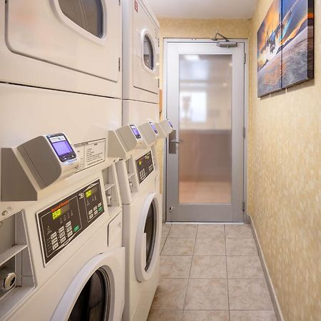 Hilton Garden Inn Queens Jfk - Newly Renovated New York Exteriör bild