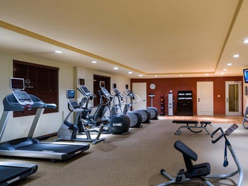 Hilton Garden Inn Queens Jfk - Newly Renovated New York Exteriör bild