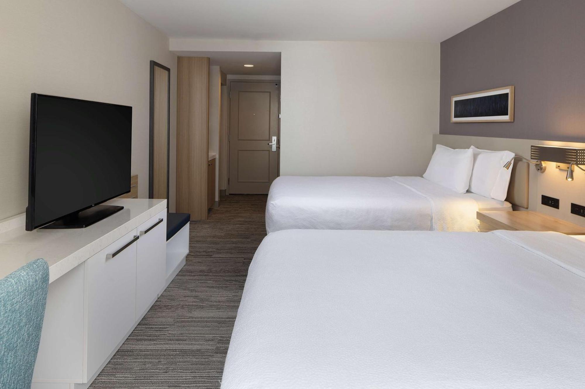 Hilton Garden Inn Queens Jfk - Newly Renovated New York Exteriör bild