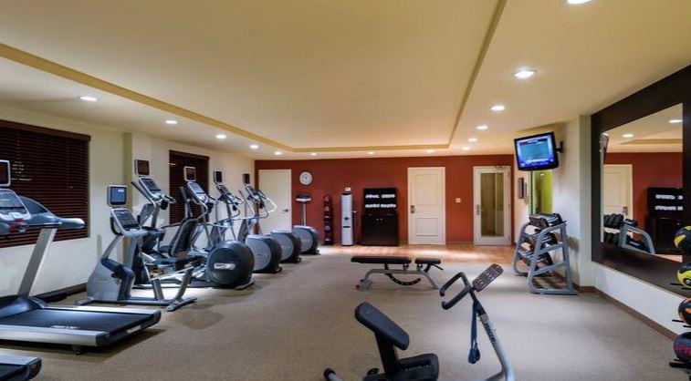 Hilton Garden Inn Queens Jfk - Newly Renovated New York Exteriör bild
